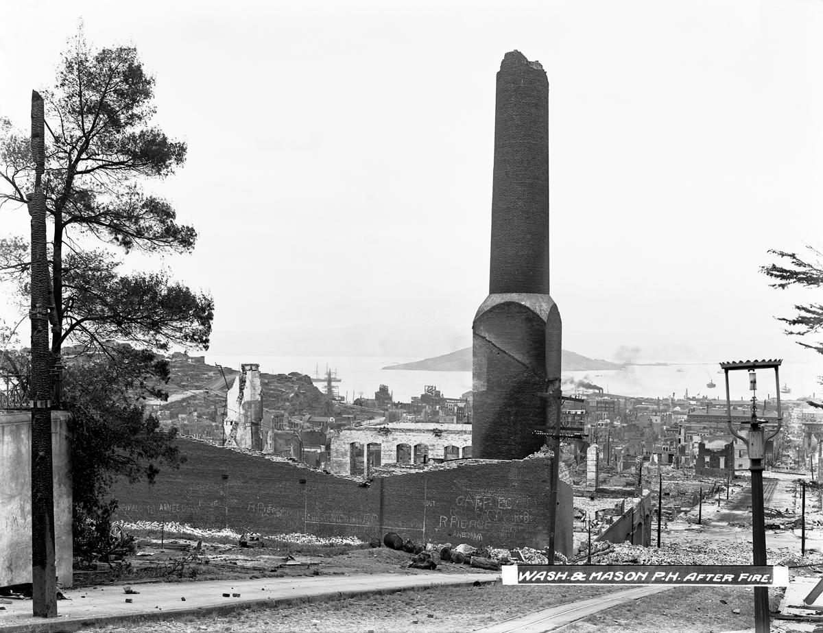 Downtown San Francisco ruins after 1906 earthquake and fire, viewed from Washington and Mason streets toward the Bay.