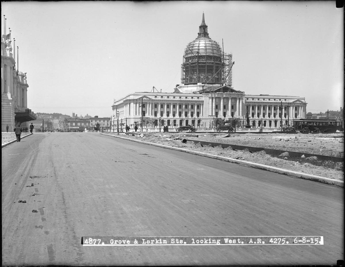 Grove and Larkin Streets looking west toward City Hall under construction, 1915
