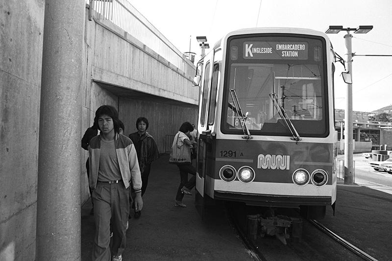 people exiting K Line train at Balboa Park Station in 1981