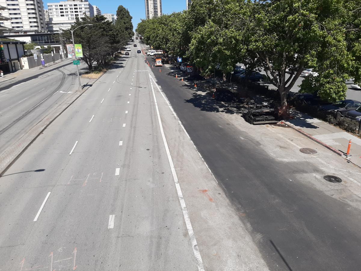 Photo of Geary Boulevard depicting street restoration