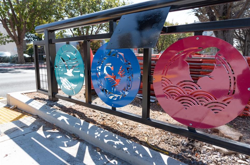 Photo:  Newly installed decorative panels at Buchanan and Geary Boulevard.  