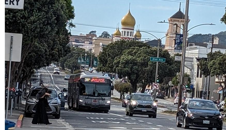 38 Geary travelling along Geary Boulevard