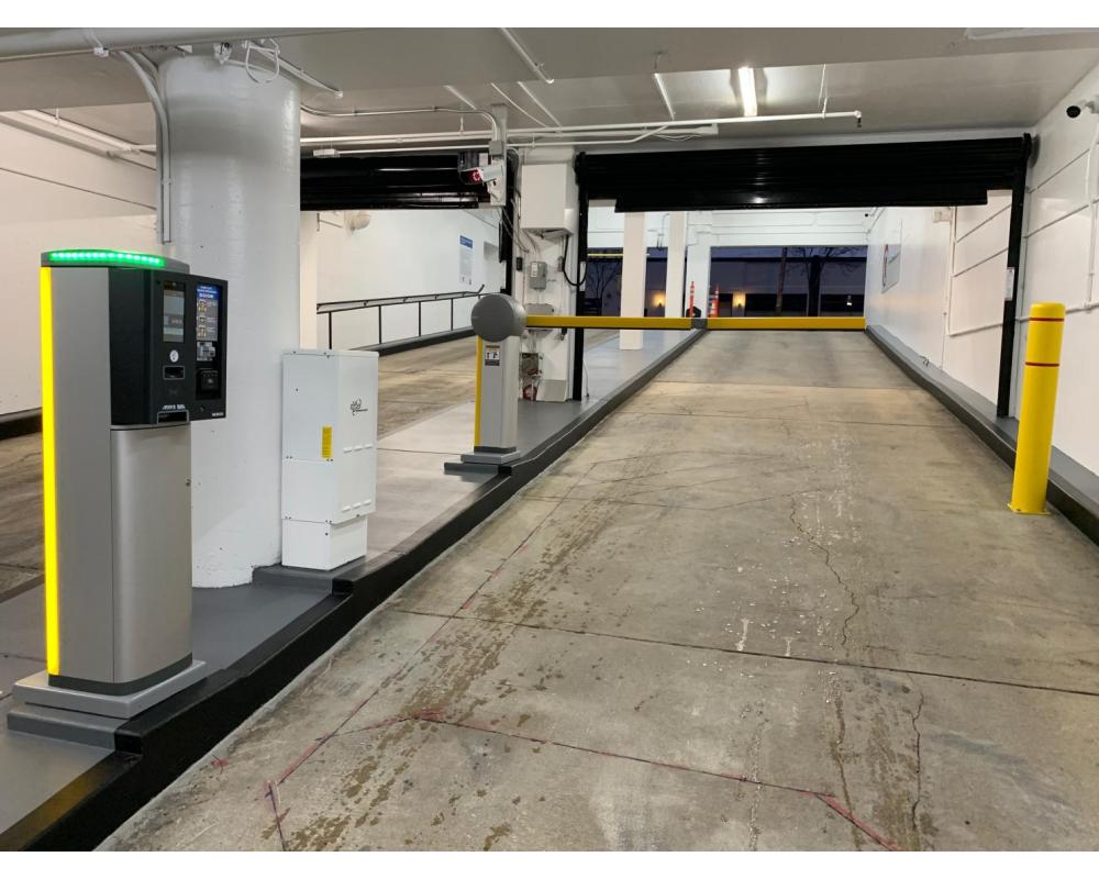 Japan Center Garage - Completed