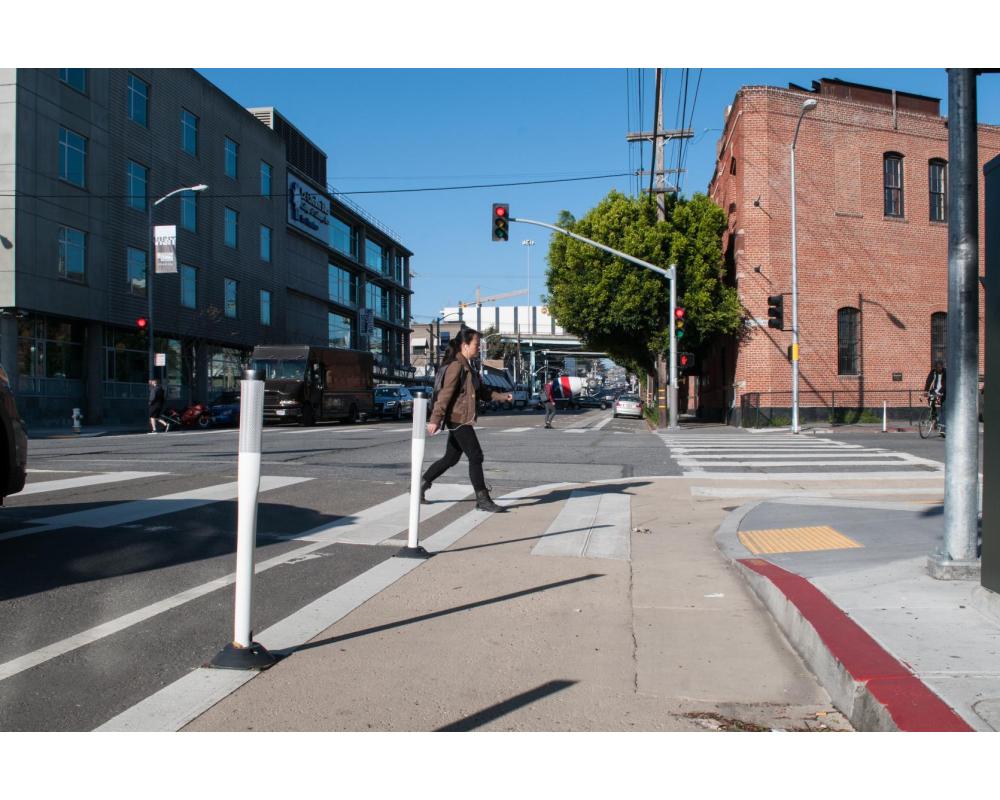 16th Street Painted Safety Zone