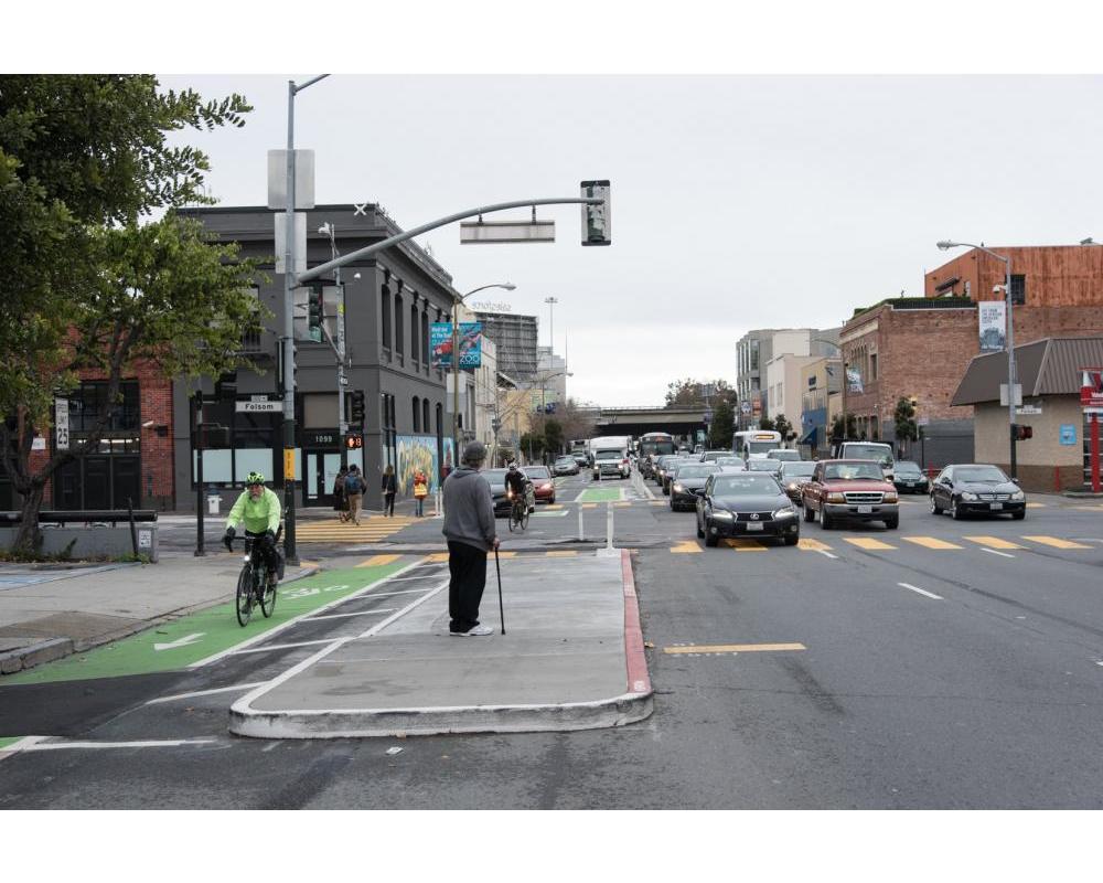 Photo of a bus boarding island on Folsom between 7th and 8th