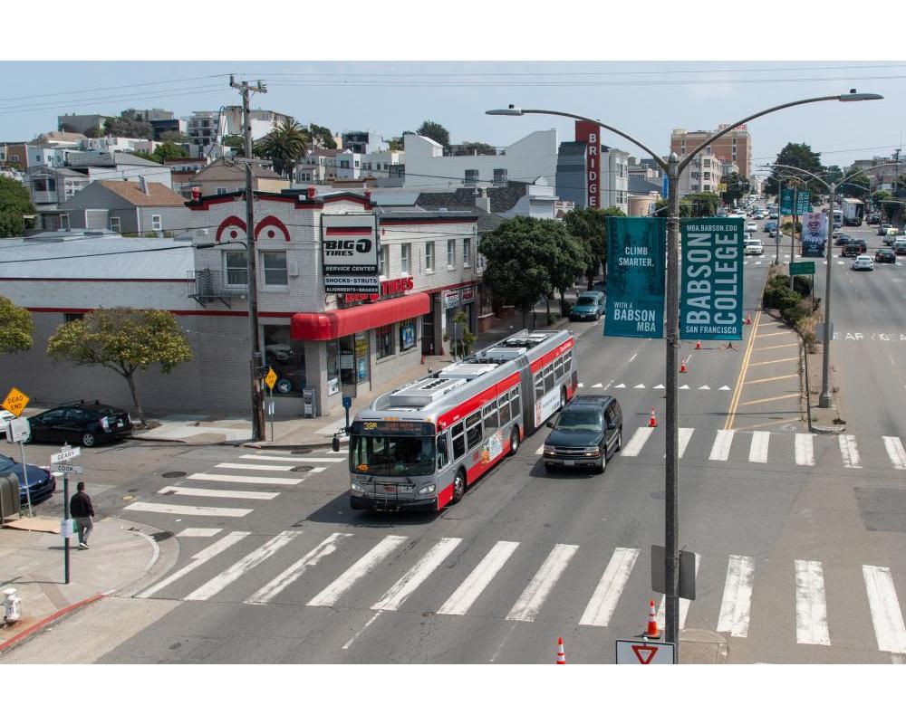  Geary at Cook Street before the Geary Rapid Project.