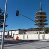 Image of a new traffic signal at Buchanan Street, where a new crosswalk is planned to be built.