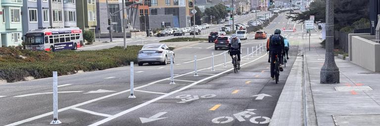 new completed two-way bikeway on Sloat