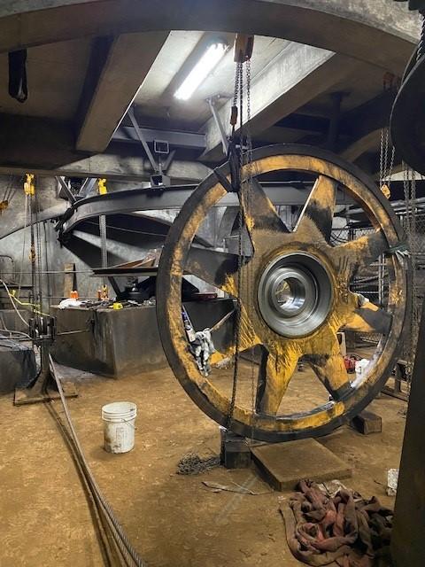 The cable car sheaves can weigh anywhere from 6,300 to 8,200 pounds each and are 8 to 10 feet in diameter.