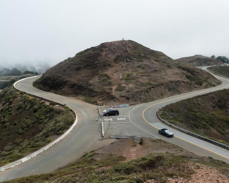 Reconfigured area between the two peaks