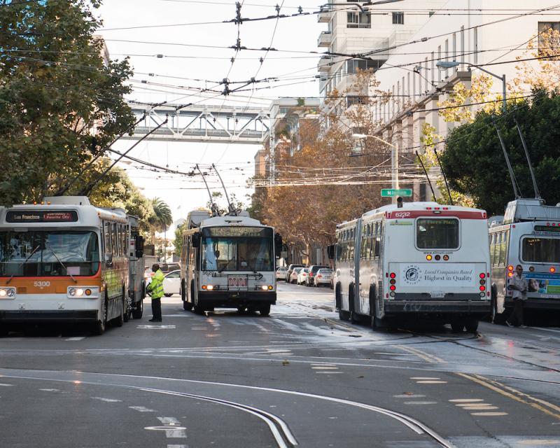 Muni buses near Mission St