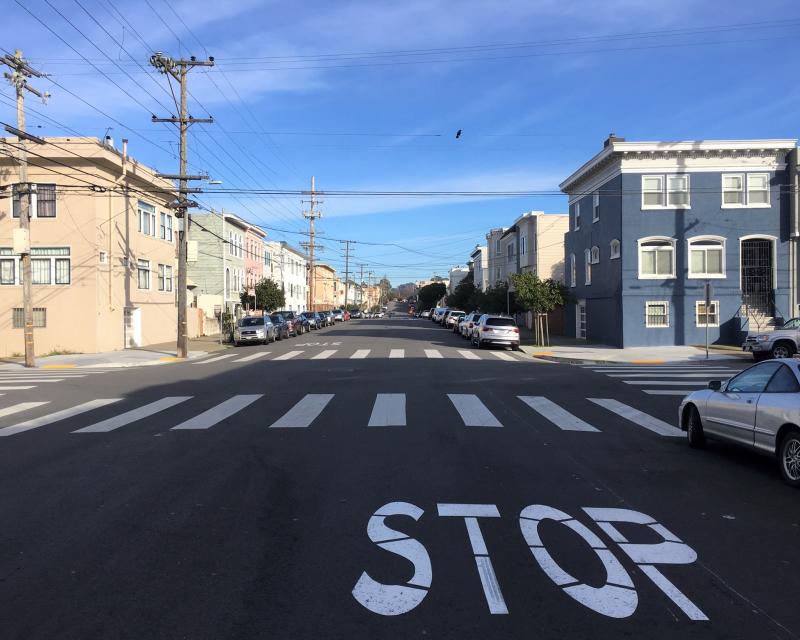 Anza Street eastbound at 20th Avenue