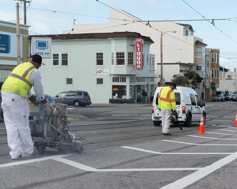 Striping on Taraval benefiting the L Taraval train.