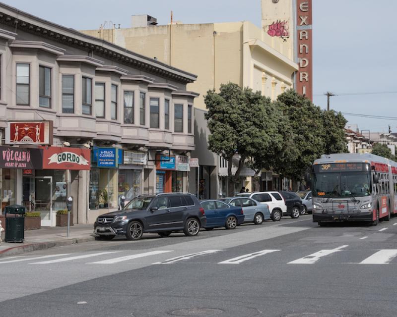 Bus traveling down Geary