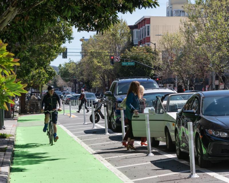 parking-protected bikeway on Valencia Street