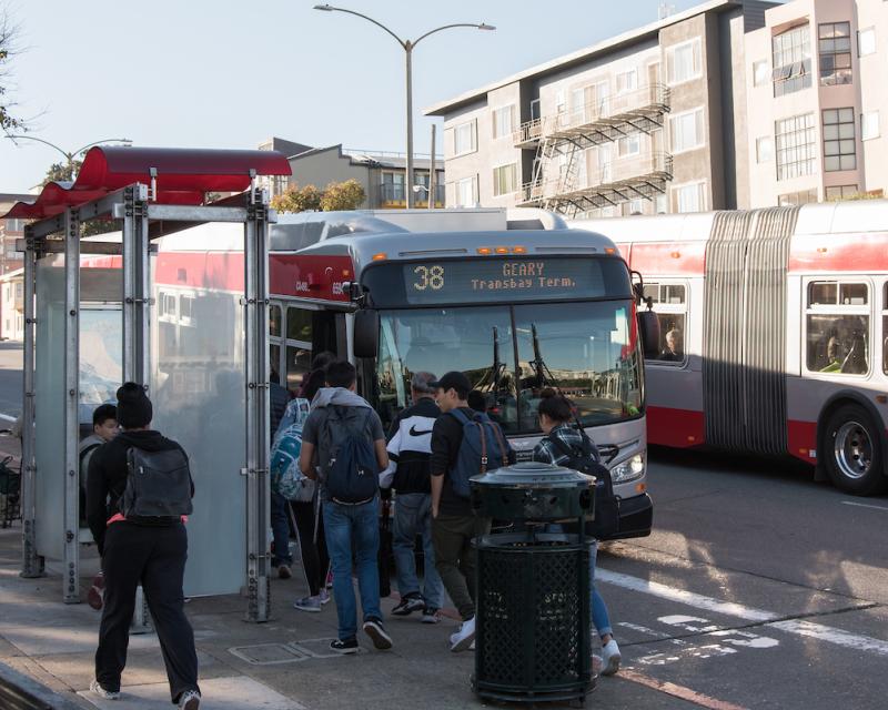 Students boarding the 38 Geary