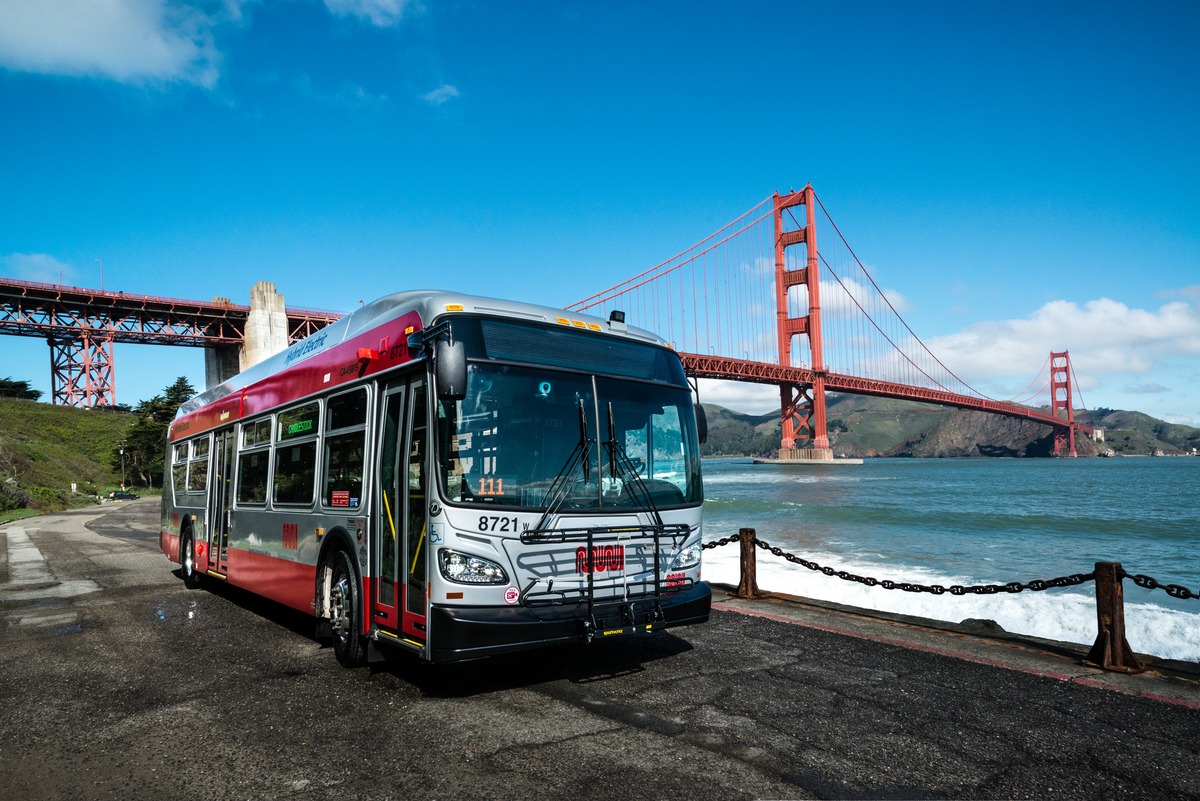 Muni bus with golden gate bridge