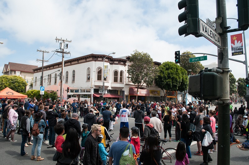 Sunday Streets Crowd on Valencia Street.