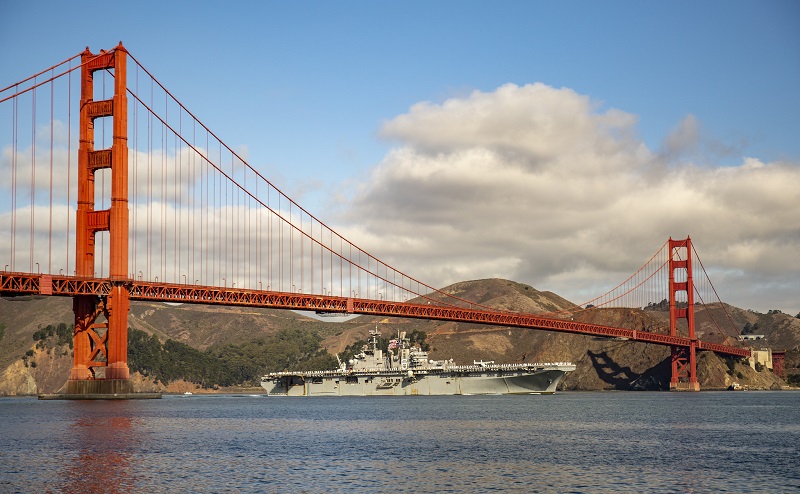 USS Bonhomme Richard passing under GG Bridge