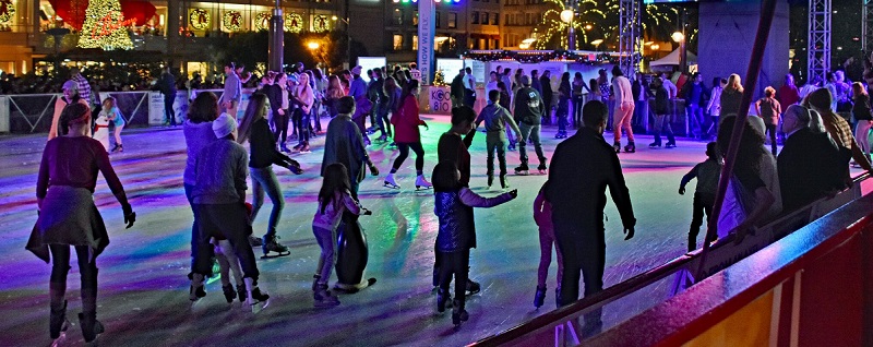 People ice skating at Union Square.