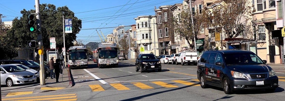 1 California Line coaches using the narrow turnaround 