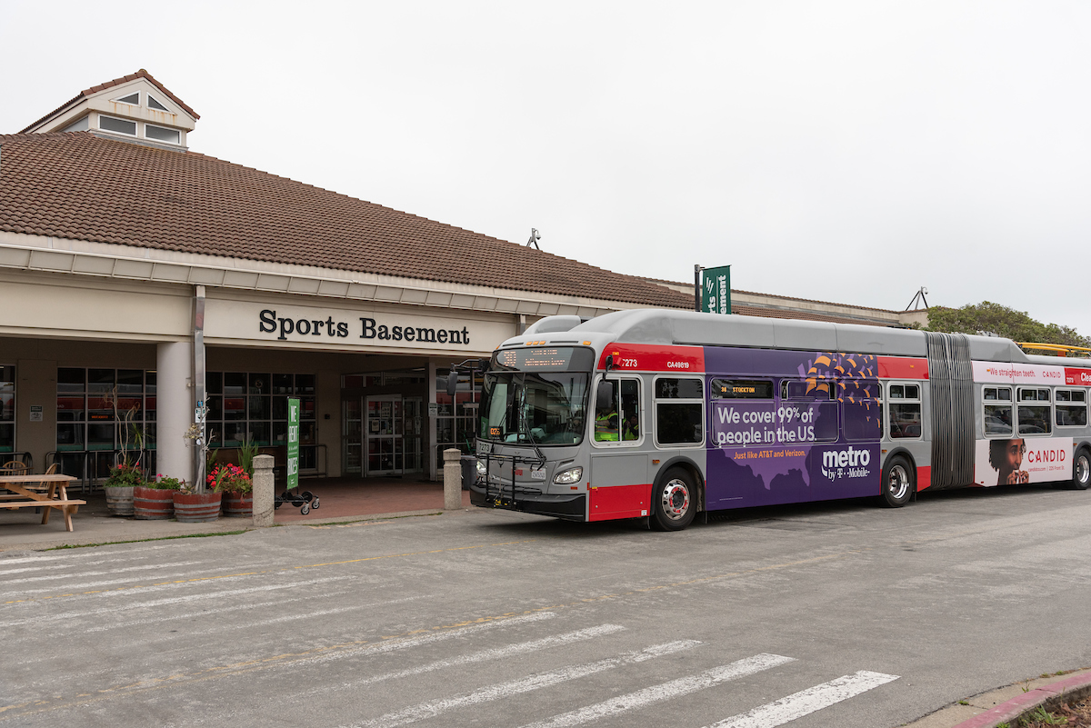 30 Stockton bus stopping Sports Basement