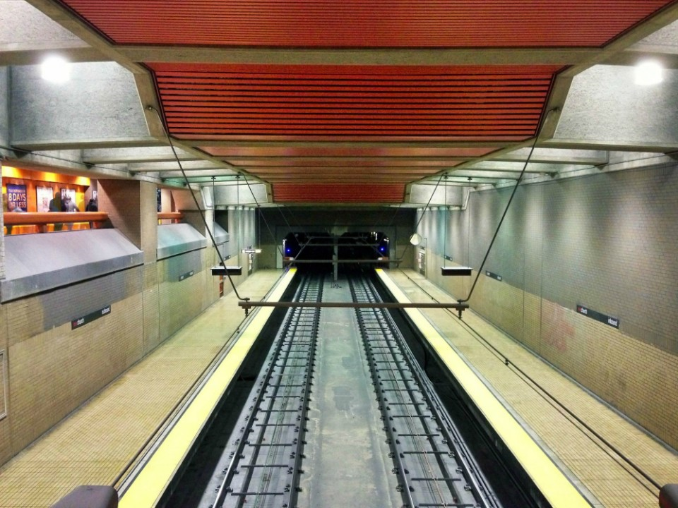 Rail in Subway