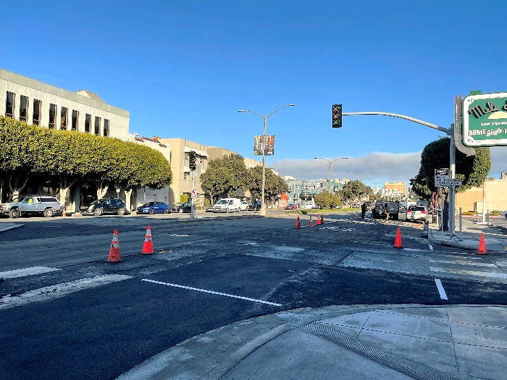 Photo of intersection on Geary