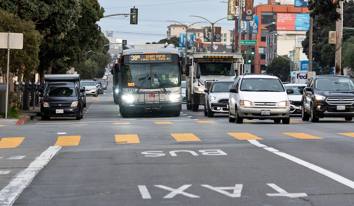 Photo of 38 Geary bus approaching an intersection