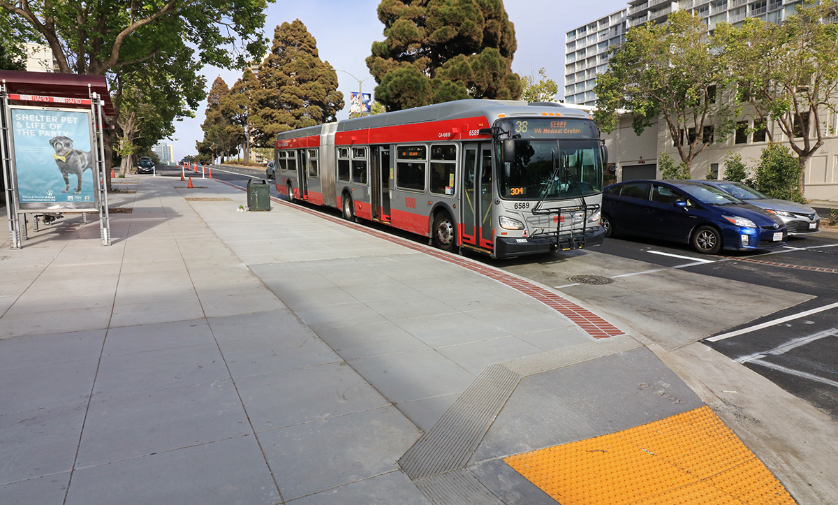 Photo: 38 Geary bus serving stop at Geary and Laguna with new bus bulb.