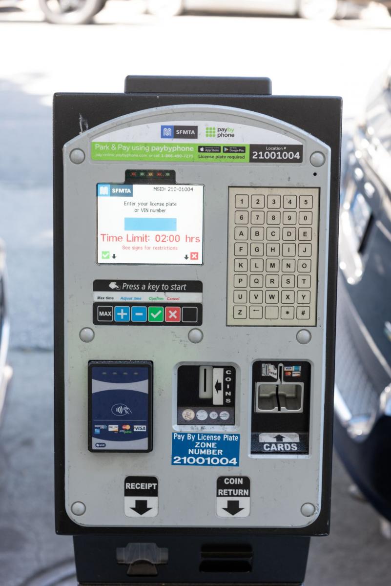 New pay-by-license-plate paystation system