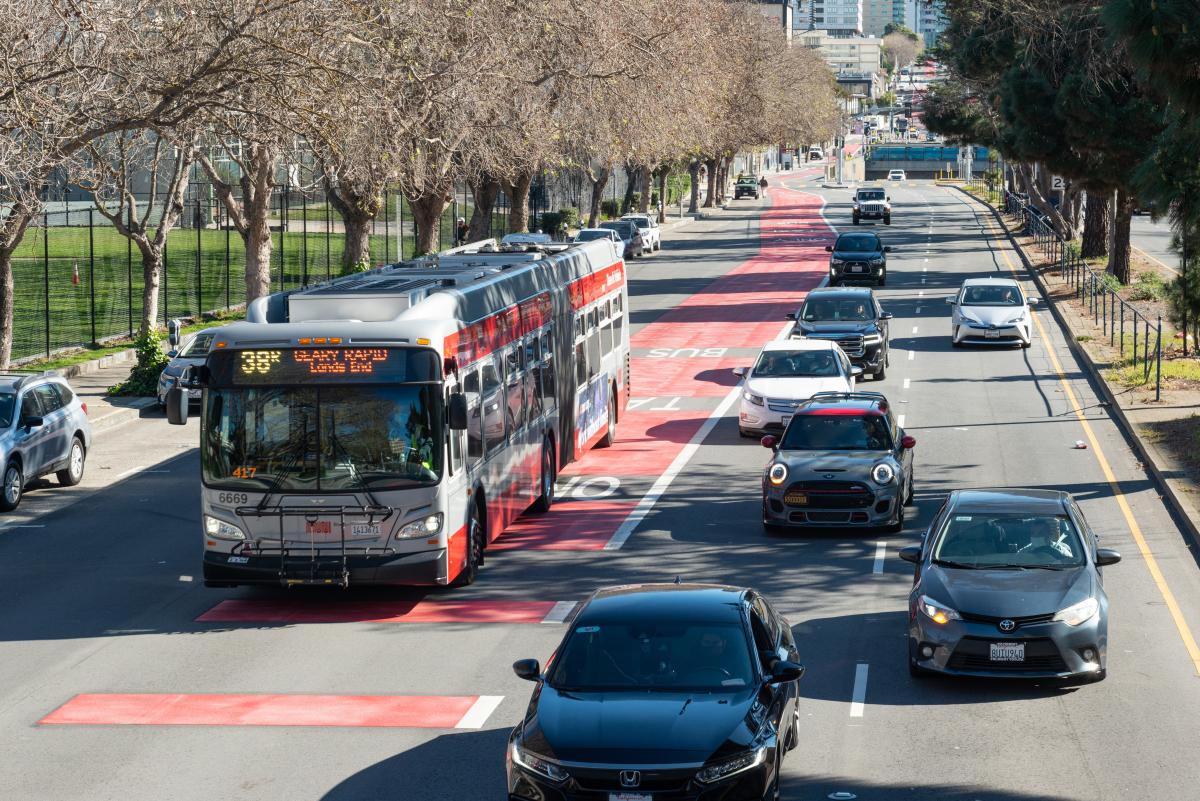 38R Bus in Transit Lane at Geary and Scott