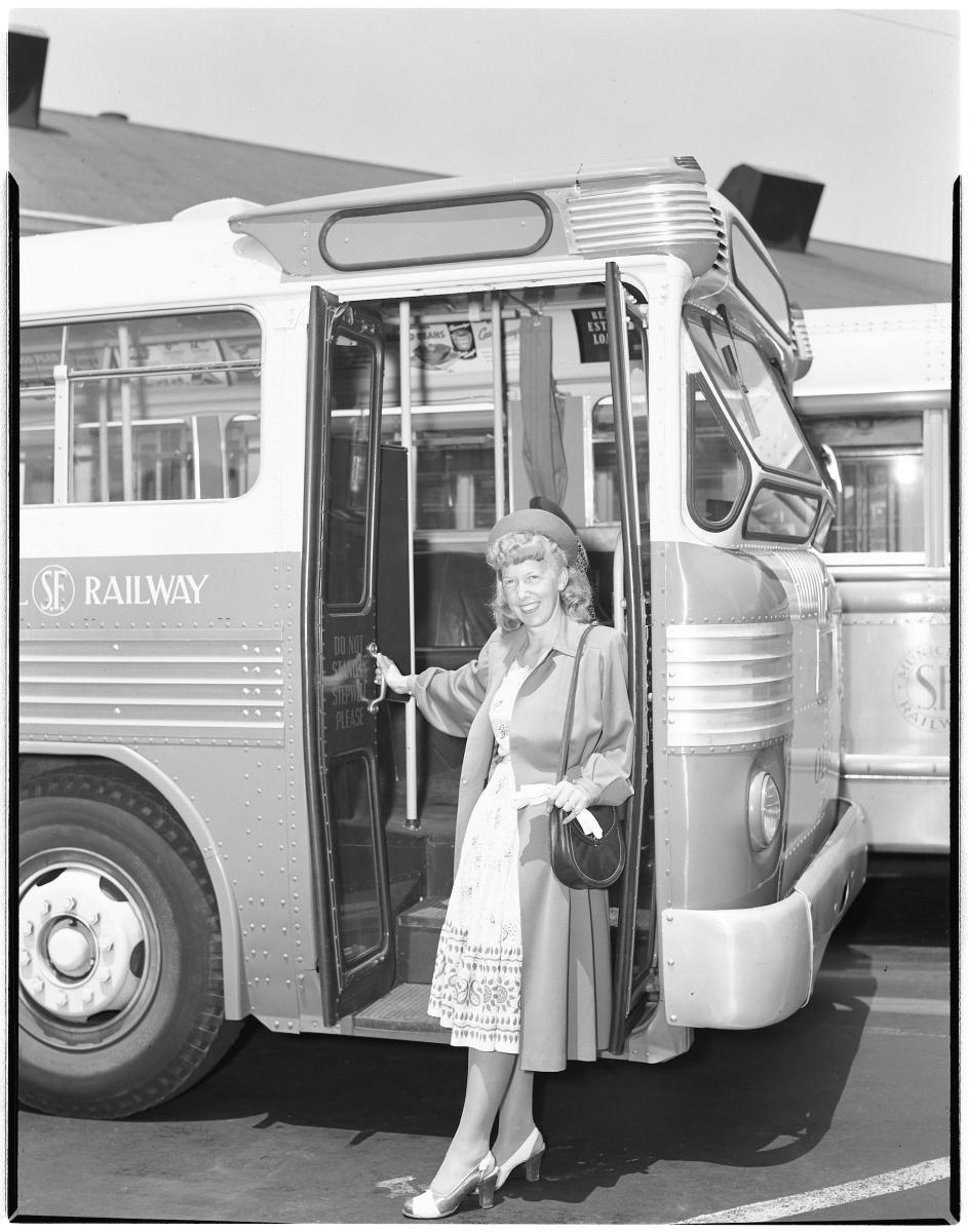Svendsen poses with one of Muni’s newest buses in this 1947 photo taken at a bus garage once located on 24th and Utah streets. 