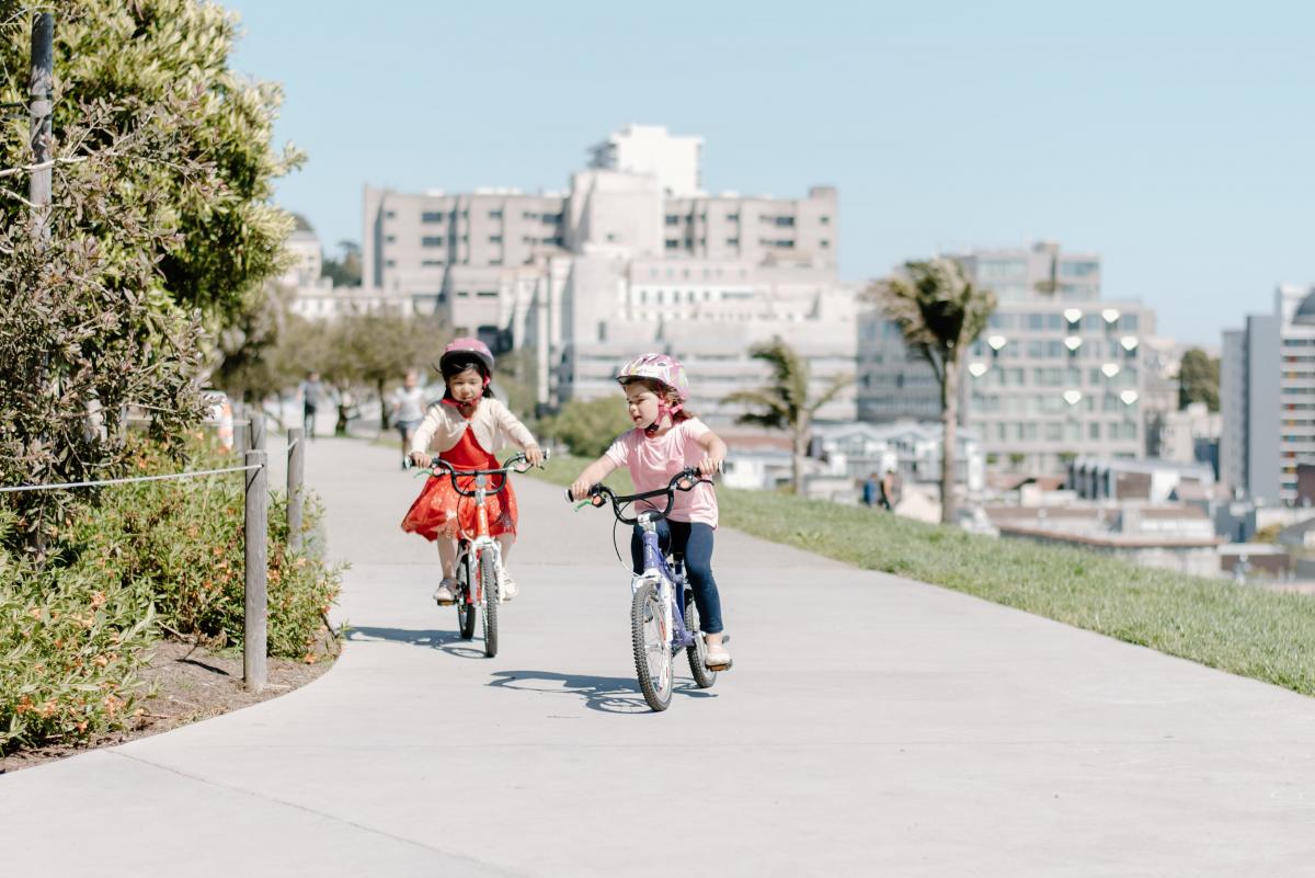 children biking in a san francisco park