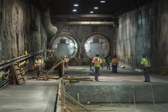 Preparation for the<br />
    tunnel portal is underway on 4th Street between Harrison and Bryant streets.