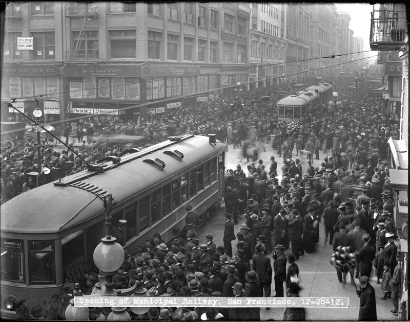1912 photo of opening day of SF Municipal Railway.  Links to blog post "105th Year in Review"