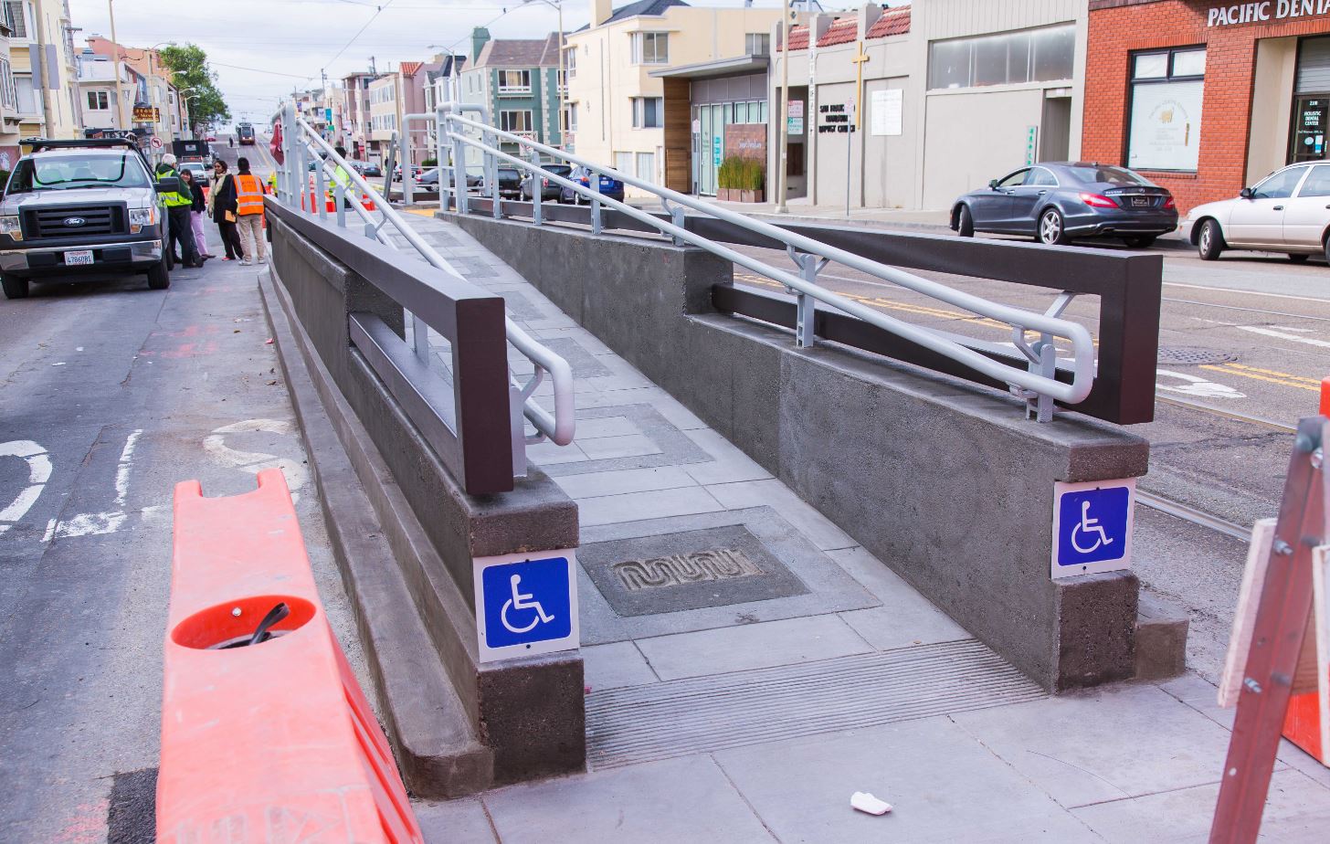 Eastbound N Judah platform at 28th Avenue has new ADA boarding ramp.