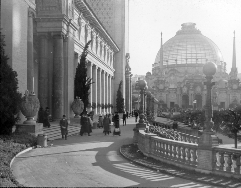 Palace of Horticulture from Court of Palms. Photo by Harry A. Baker. California Camera Club Lantern Slide Collection of Panama-Pacific International Exposition (SFP 79), San Francisco History Center, San Francisco Public Library. 