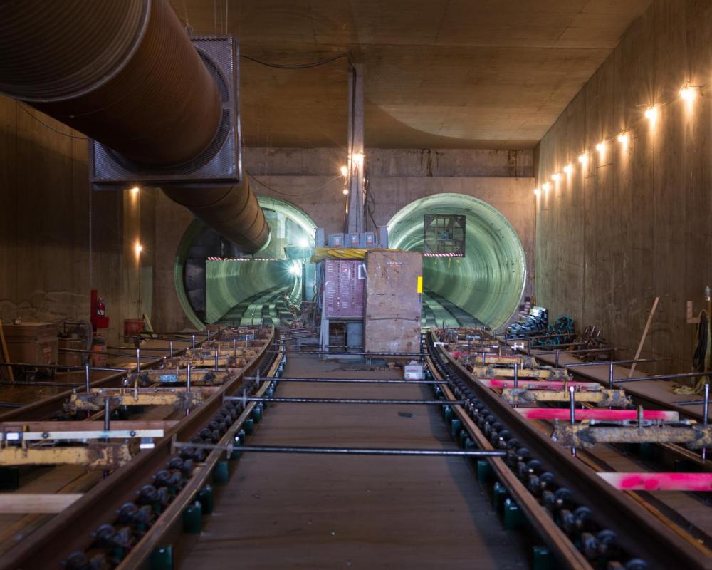 View looking north inside the tunnel portal under 4th Street between Harrison and Bryant.