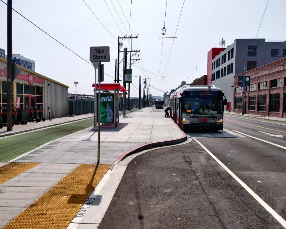 Photo of Completed bus boarding island on Townsend Street near Caltrain Station - September 2020