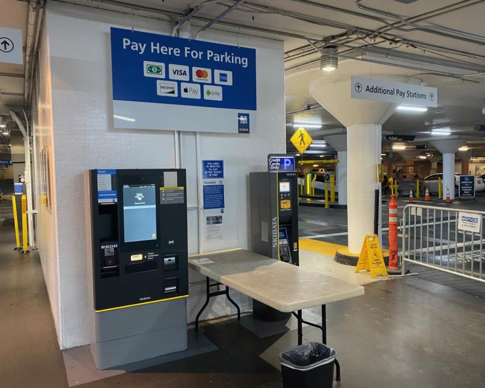 Union Square - Completed - Geary Street Side Pay Stations