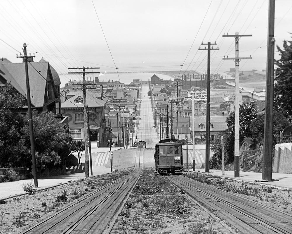 Cable cars ran on Fillmore from Broadway to Green until 1941. This image looks north on Fillmore to the bay in 1903.