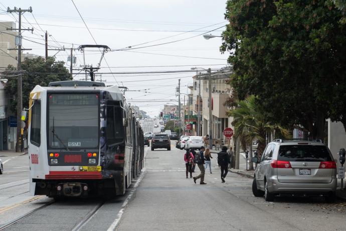 Riders exiting L Taraval train