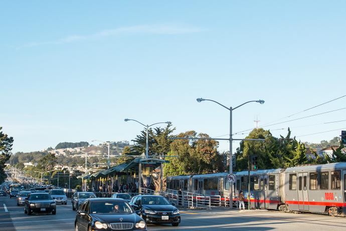 19th Avenue and Holloway Avenue with M Ocean View Line Light Rail