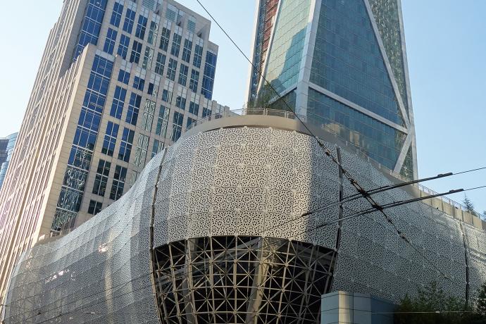 Transbay Transit Center work still in progress in October 2017