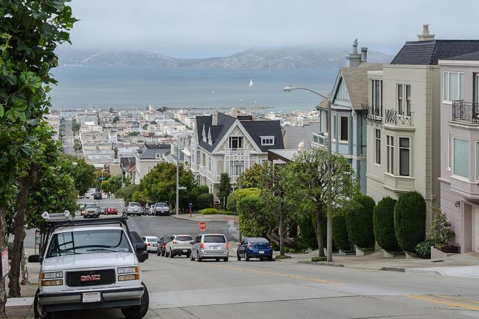 View of Bay and Divisadero street from pacific heights.  Photo by DXR cropped and resized.