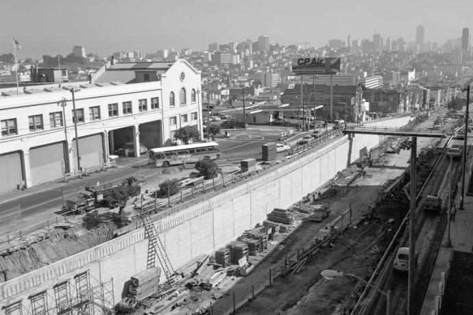 Construction work on the Geary Expressway