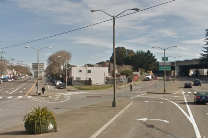 Image facing westbound at the Brotherhood-Alemany intersection.