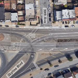 The image shown is an aerial view of the study intersection at Sloat & Skyline.