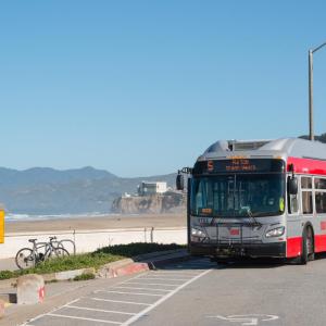  Image of a Muni bus stopped along Ocean Beach in San Francisco.